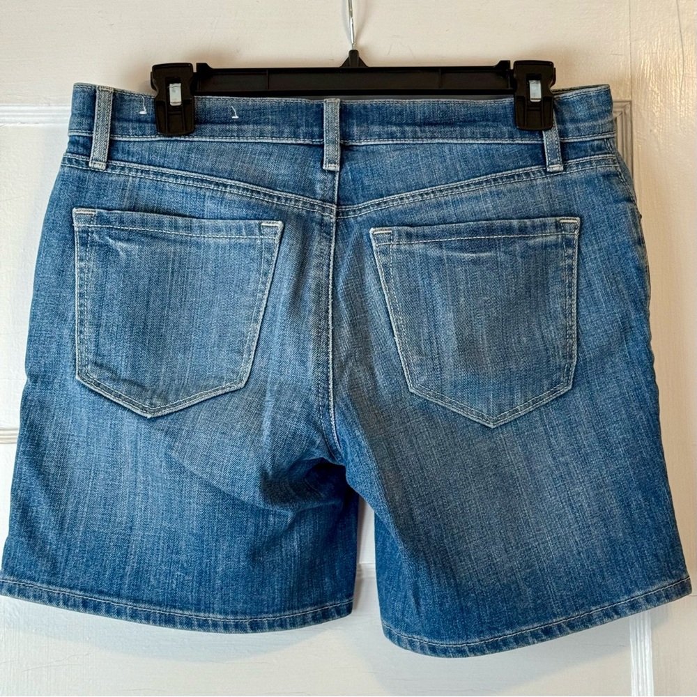 LOFT Denim Shorts Size 2/26 inseam 6” - Picture 2 of 5